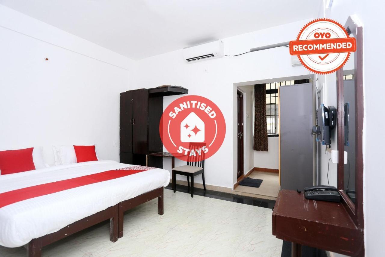 Oyo Flagship Kaveri Tourist Home Guruvāyūr 外观 照片