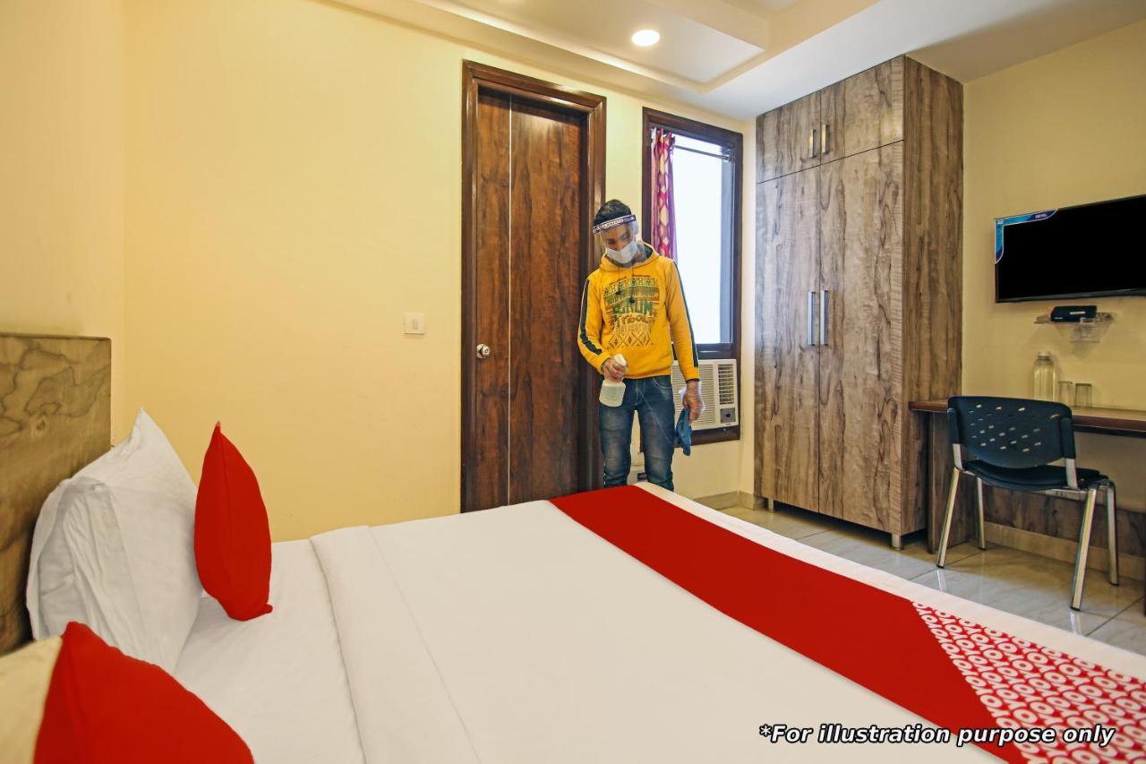 Oyo Flagship Kaveri Tourist Home Guruvāyūr 外观 照片